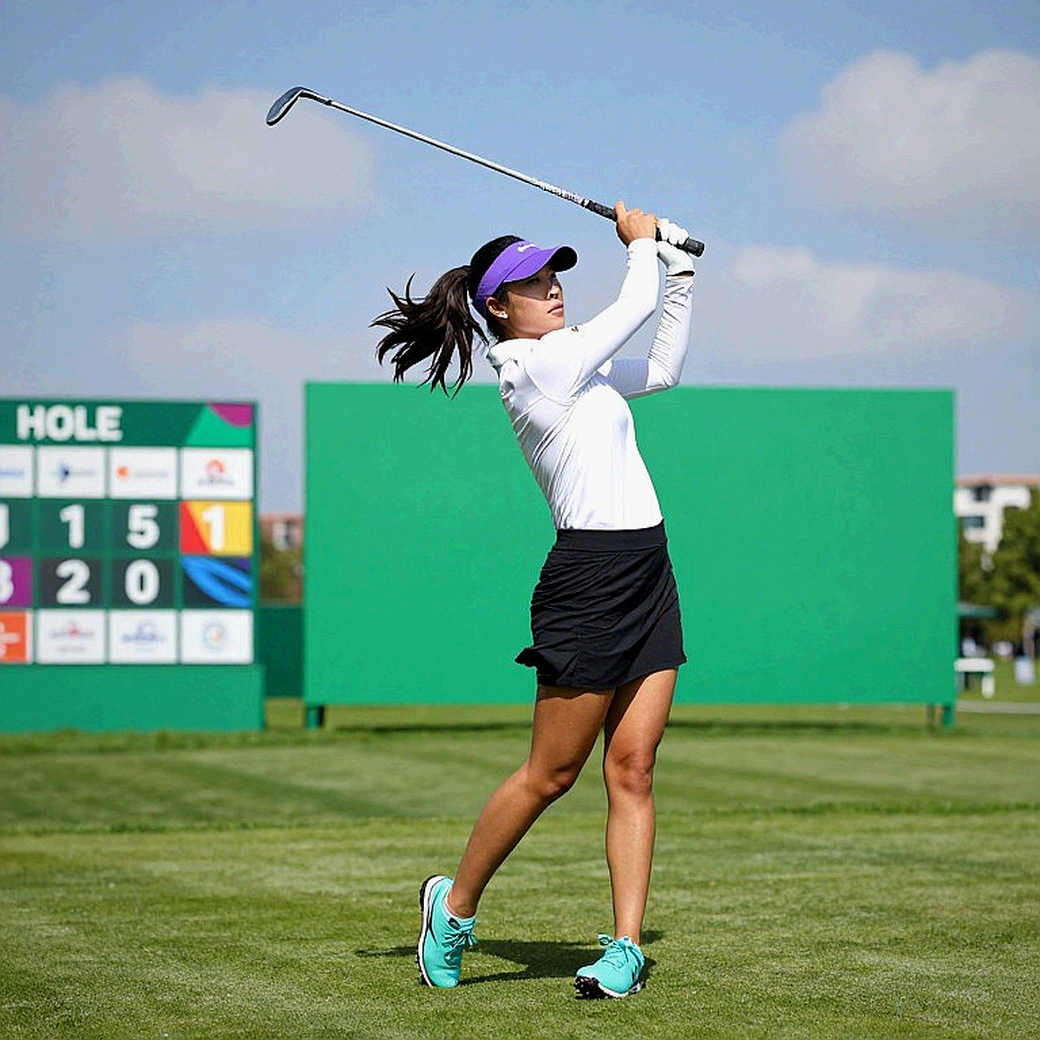 Khoảng trống dữ liệu ở golf đỉnh cao: khi im lặng bị đọc thành bình yên